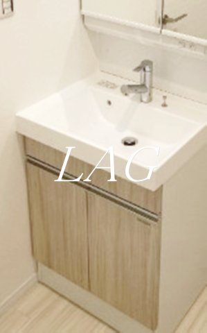 洗面設備　洗面台です。（同仕様です。）