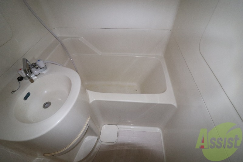 バス・シャワールーム　浴槽が広い！！