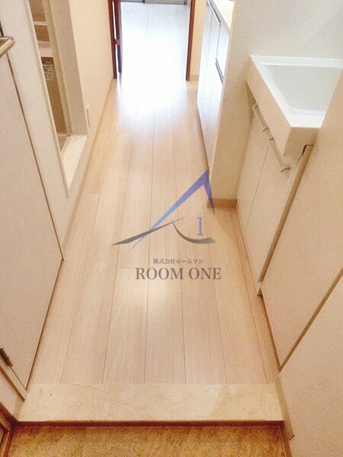 玄関　玄関です。