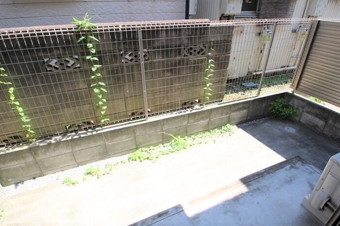 バルコニー　南向きのテラスです☆