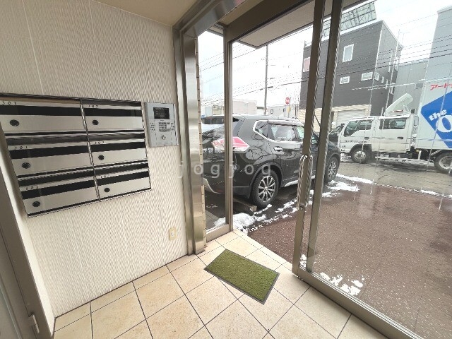 エントランス　オートロック