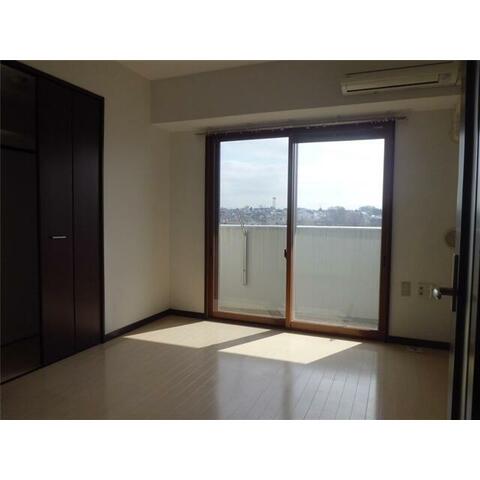 居室・リビング　収納たっぷり♪