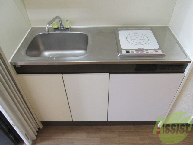 キッチン　この微妙なまな板スペースがとっても使いやすいんです