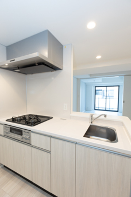 キッチン　※写真は同タイプ住戸です。