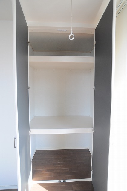 収納　※別部屋参考画像です