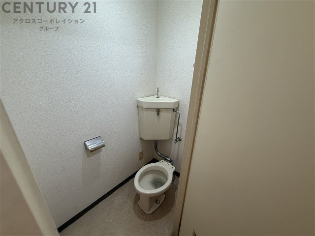 トイレ　ウォシュレット付きのトイレです♪