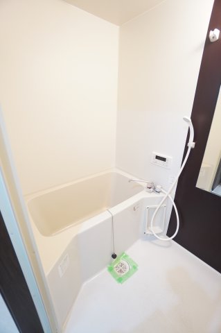 バス・シャワールーム　※同物件・同タイプの写真です。