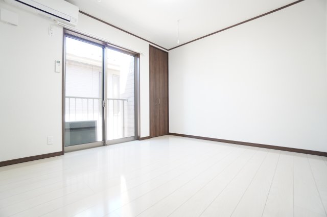 居室・リビング　※同物件・同タイプの写真です。