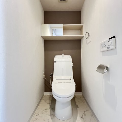 トイレ　同仕様タイプです