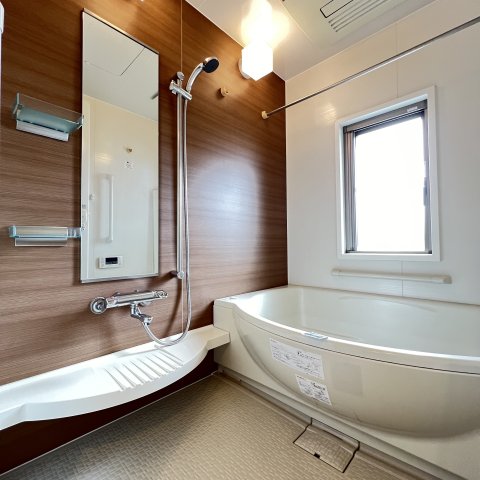 バス・シャワールーム　同仕様タイプです