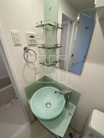 洗面設備　SERENiTE堺筋本町SUD（セレニテ堺筋本町シュッド）