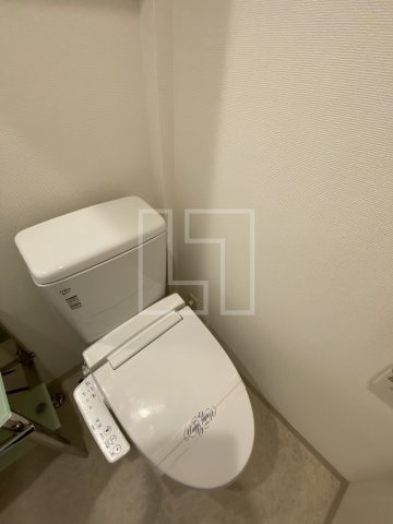 トイレ　SERENiTE堺筋本町SUD（セレニテ堺筋本町シュッド）