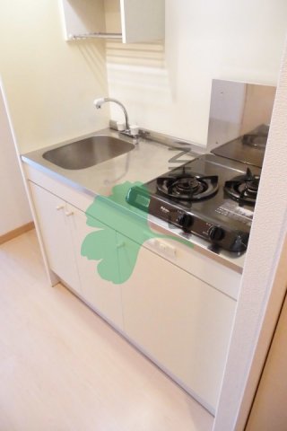 キッチン　シンプルな清潔感のあるキッチンです！