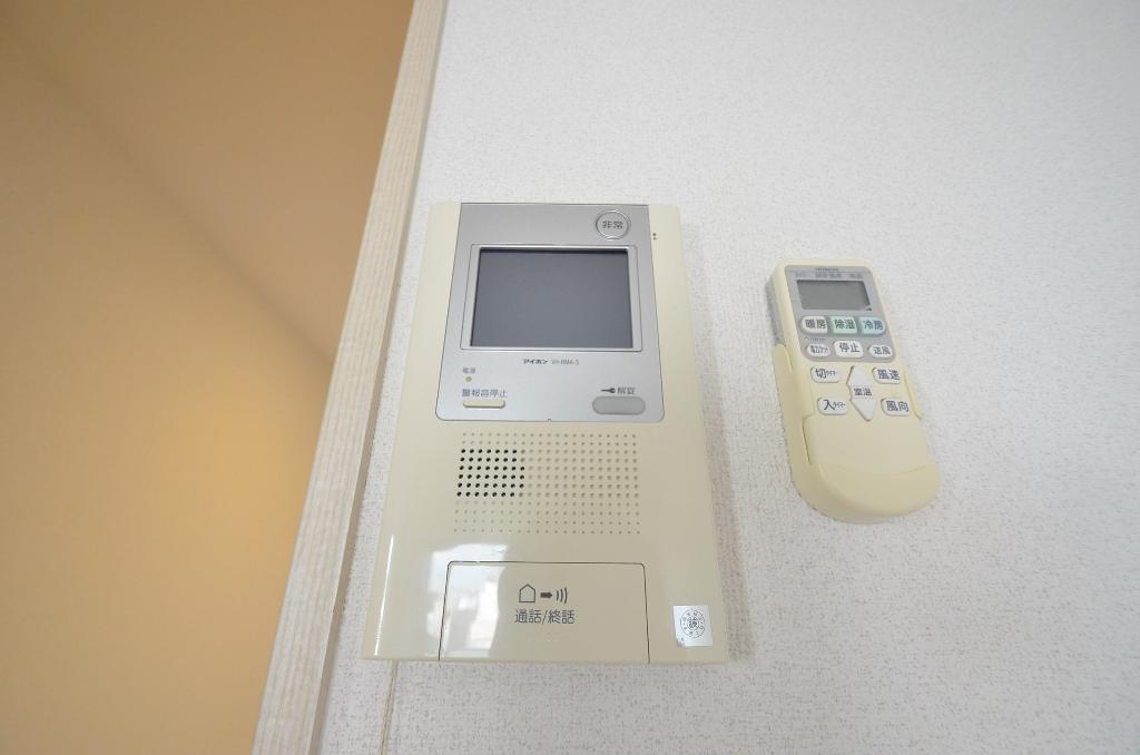 セキュリティ　カメラ付インターホン