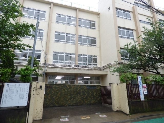 小学校　墨田区立東吾嬬小学校（小学校）まで180m