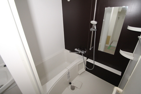 バス・シャワールーム　他号室の写真です。