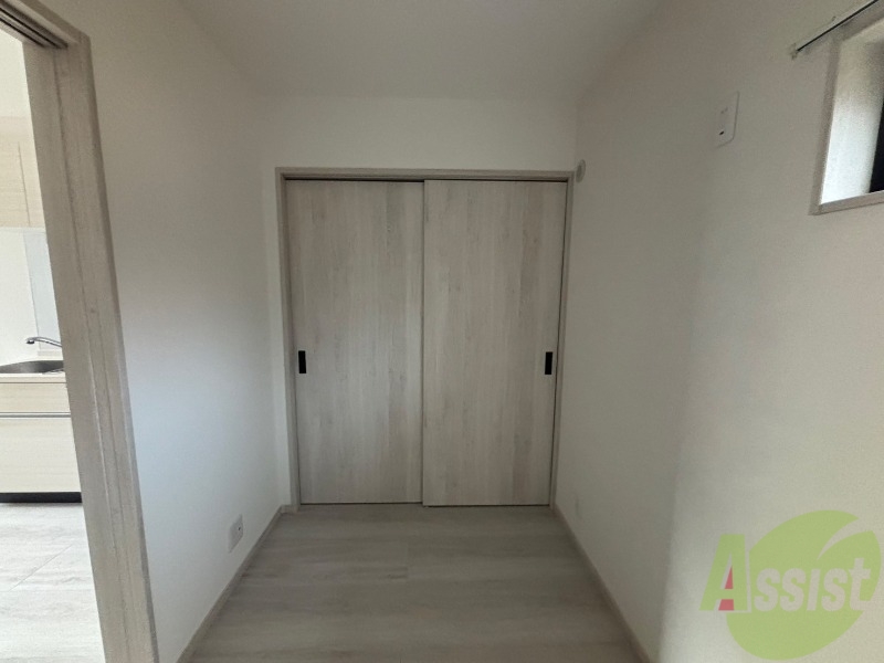 収納　３．２畳の洋室には大きい収納も付いております。