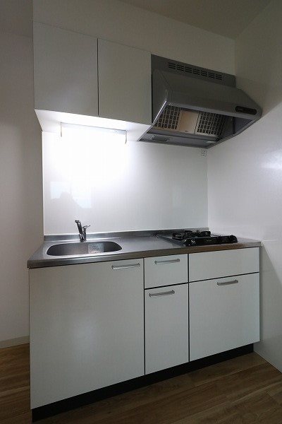 キッチン　2口ガスコンロ付のシステムキッチン