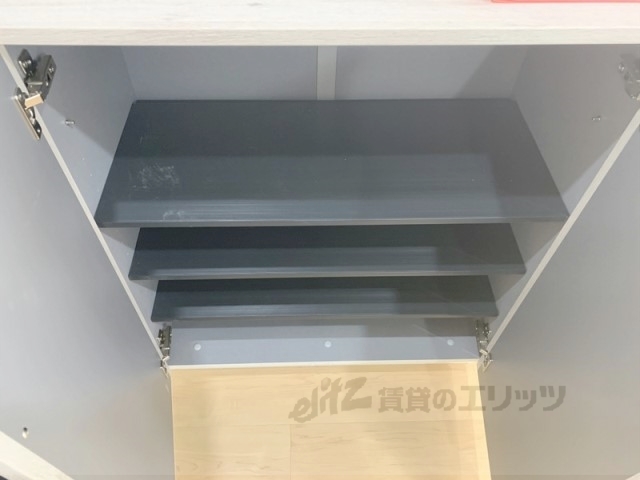 収納　下駄箱