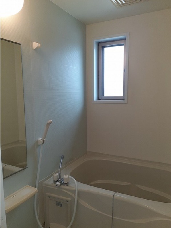 バス・シャワールーム　図面と現状が相違がある場合には現状を優先