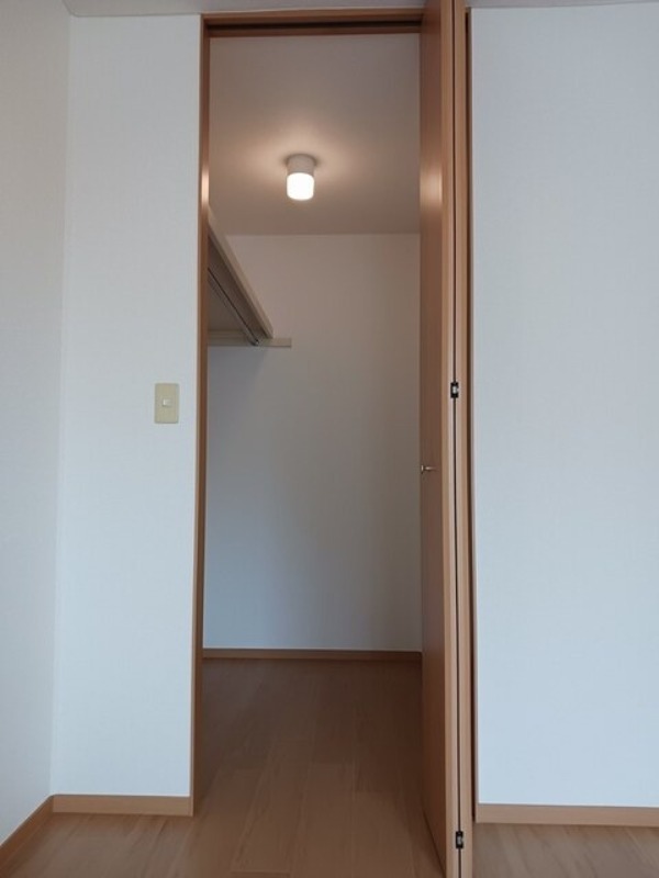 収納　図面と現状が相違がある場合には現状を優先