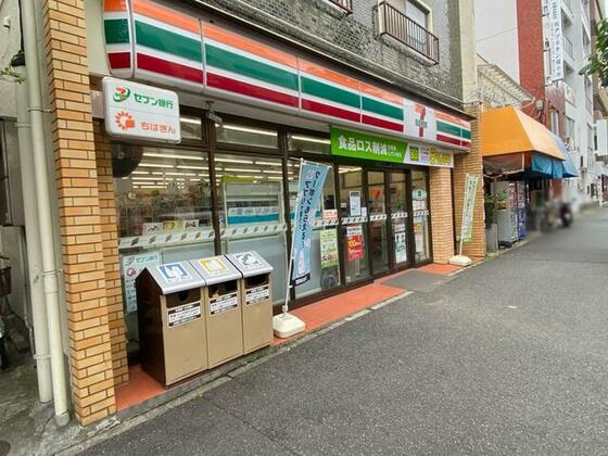 コンビニ　セブンイレブン松戸本町店（コンビニ）まで175m