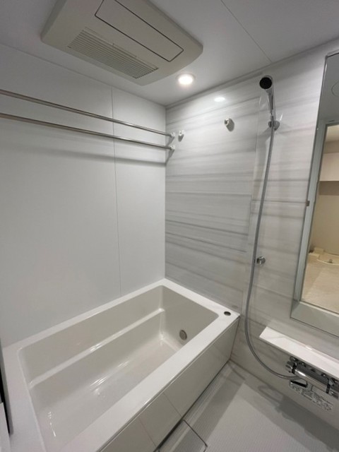 バス・シャワールーム　※写真は同タイプ住戸です。