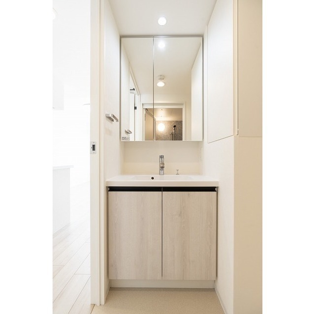 洗面設備　同タイプ写真　※現況優先