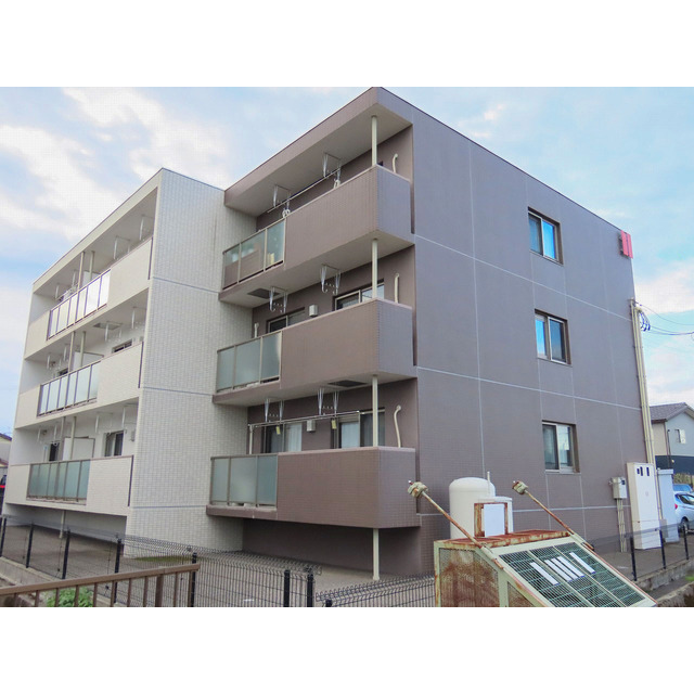 建物外観　落ち着いた雰囲気の外観です