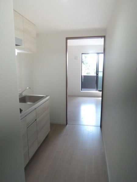 玄関　前回空室時写真