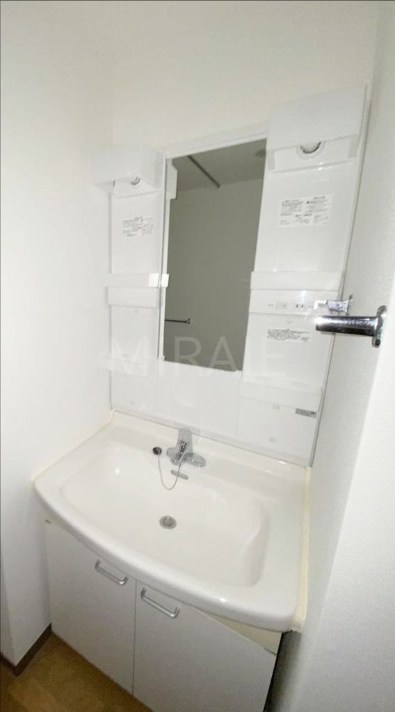 洗面設備　別部屋参考画像