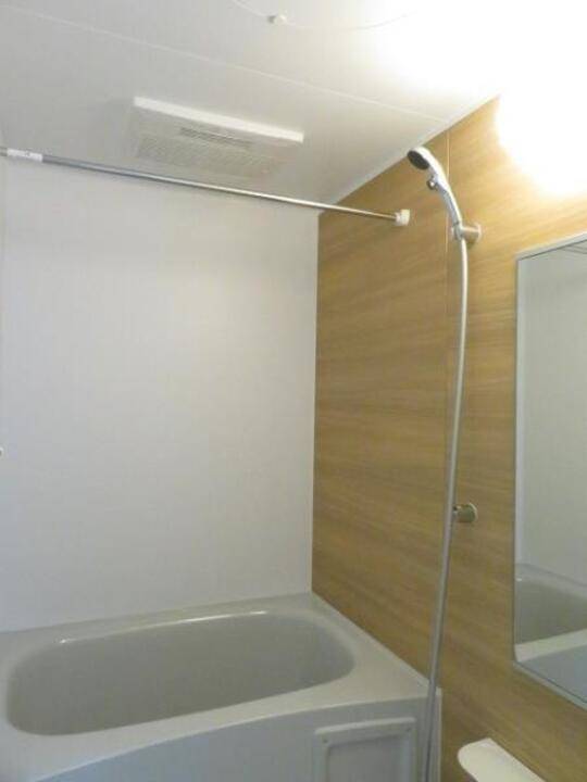 バス・シャワールーム　浴室