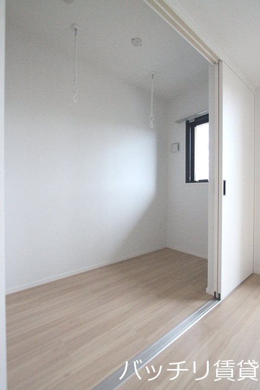 その他部屋・スペース　写真は別号室の為、現状優先になります。
