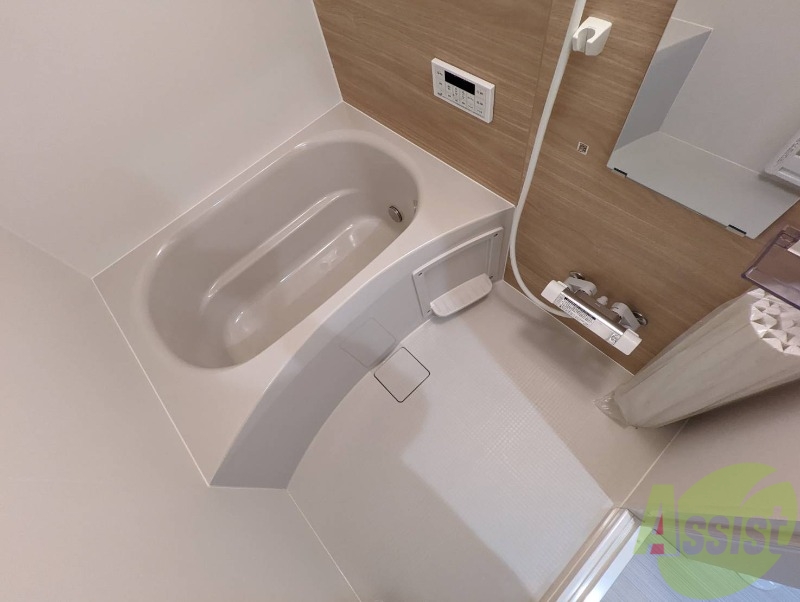 バス・シャワールーム　写真は同物件の別部屋、間取りになります。ご参考下さい。