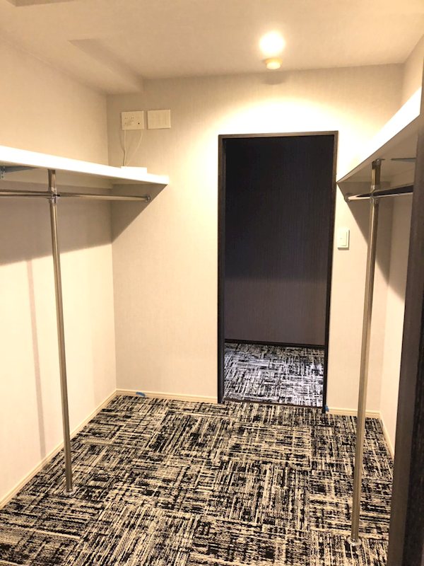 収納　ウォークインクローゼット