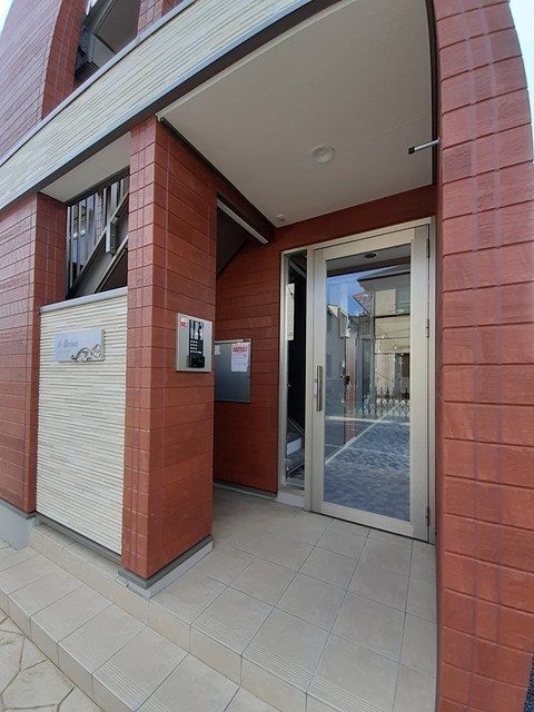 エントランス　毎日通るエントランス♪