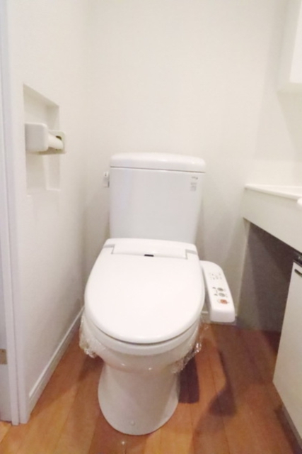 トイレ　トイレ