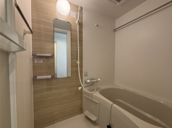 バス・シャワールーム　※同シリーズ参考写真