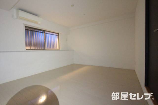 その他部屋・スペース　洋室も十分な広さがあります