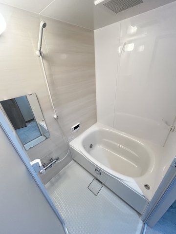 バス・シャワールーム　ゆったり過ごせるお風呂です