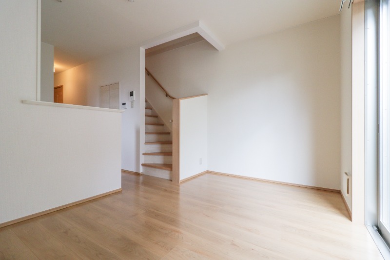 居室・リビング　図面と現状に相違がある場合には現状を優先