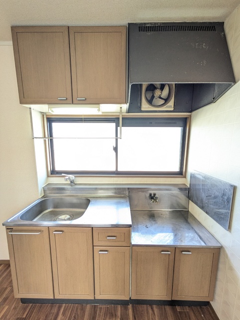 キッチン　※清掃前