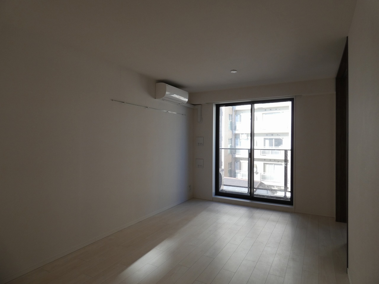 居室・リビング　居室