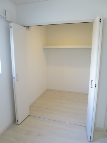収納　ウォークインクローゼット♪