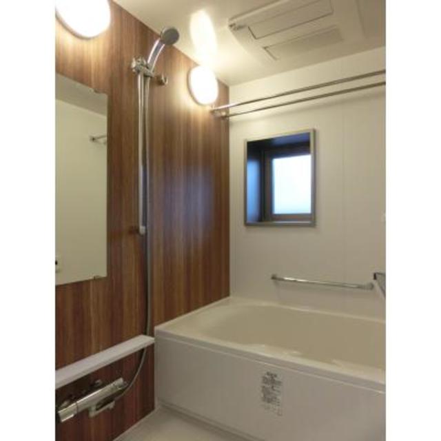 バス・シャワールーム　※写真は同タイプ住戸です。