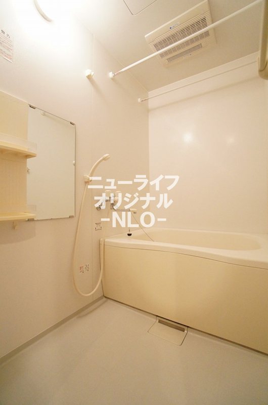 バス・シャワールーム　バス・トイレの独立設計☆