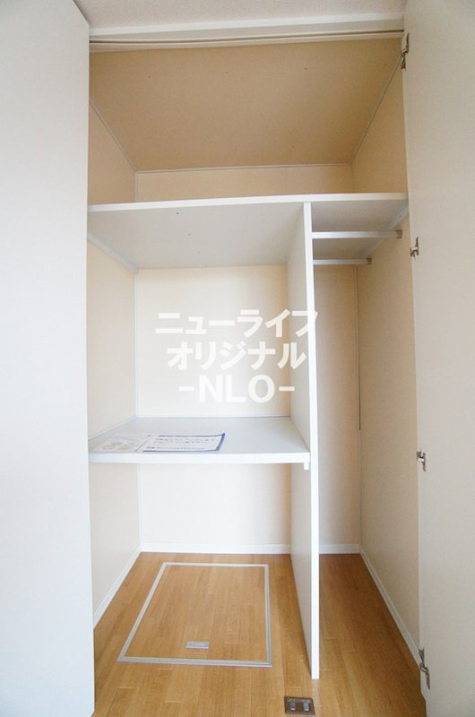 収納　収納は天井まで高さのあるクローゼット仕様☆