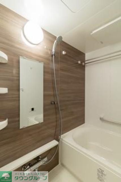 バス・シャワールーム　※写真は同タイプ住戸です。