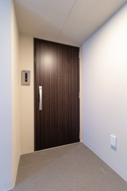 玄関　※写真は同タイプ住戸です。
