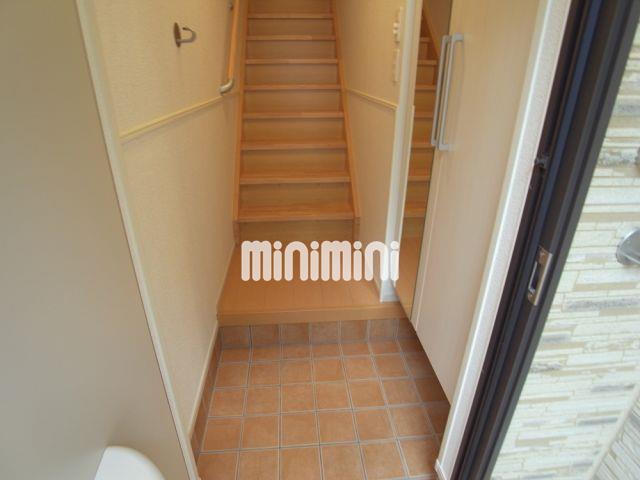 玄関　下駄箱付き玄関です。